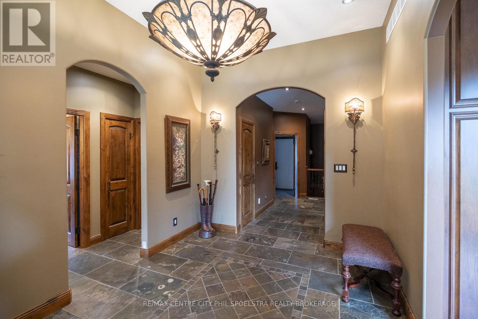 544423 Clarke Road, South-West Oxford, ON