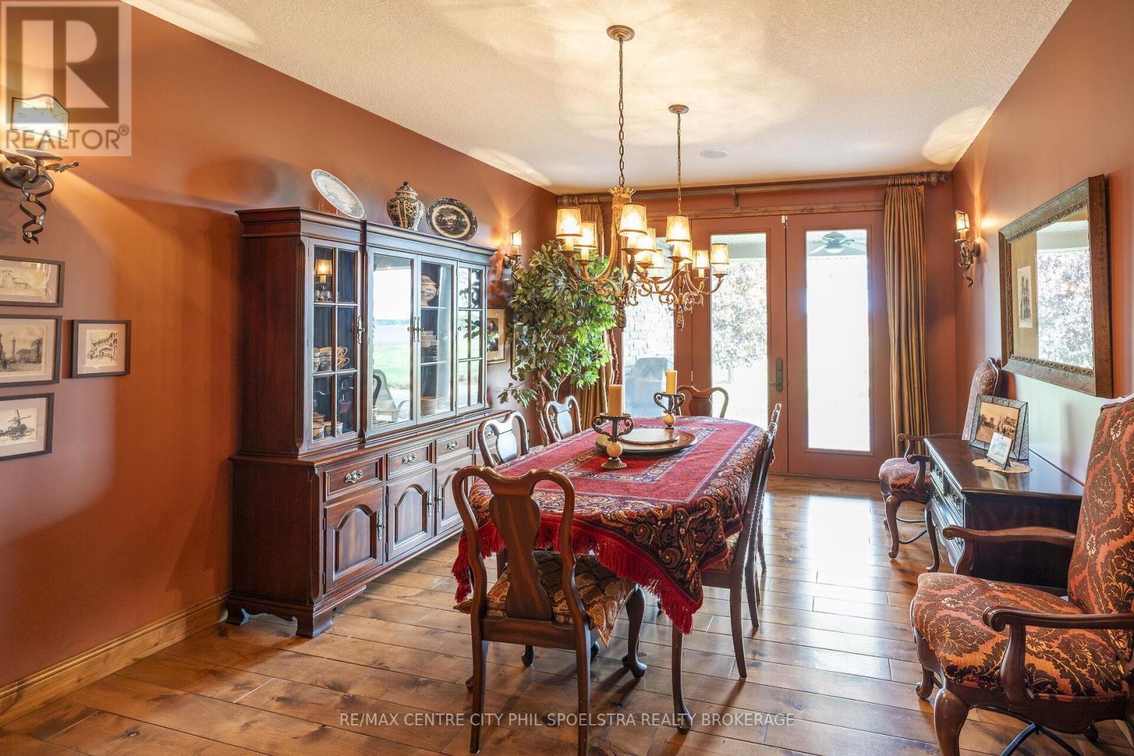 544423 Clarke Road, South-West Oxford, ON