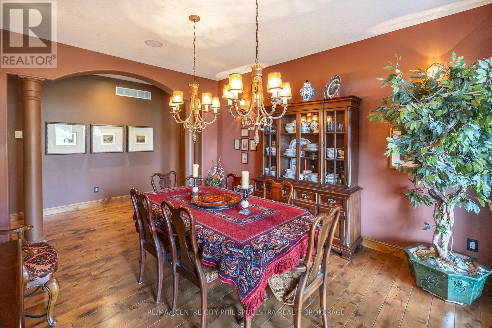 544423 Clarke Road, South-West Oxford, ON