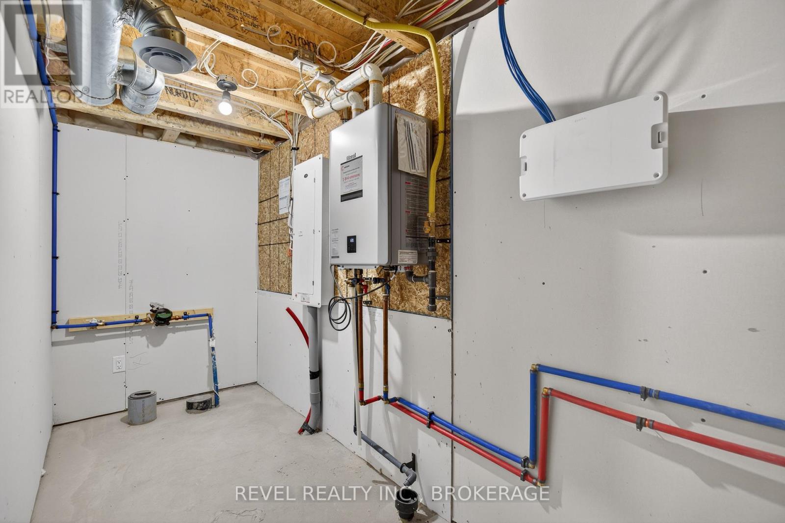 1415 Demers Avenue, Kingston (East Gardiners Rd), ON - Indoor Photo Showing Basement