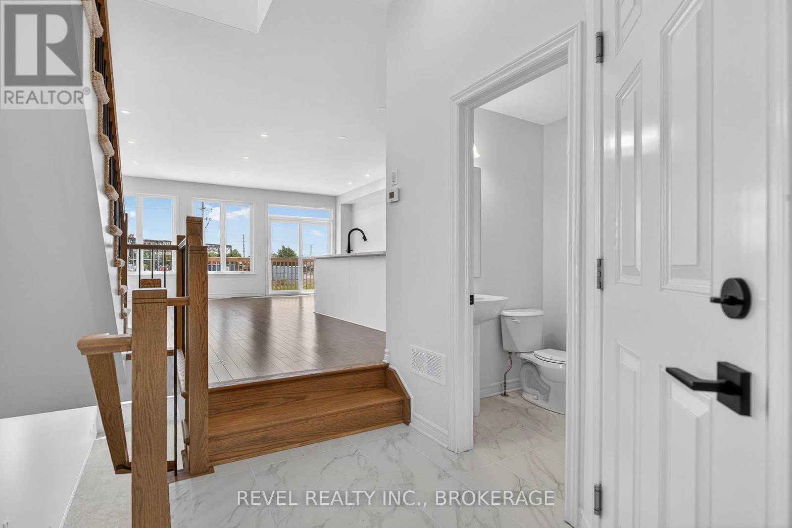 1415 Demers Avenue, Kingston (East Gardiners Rd), ON - Indoor Photo Showing Other Room