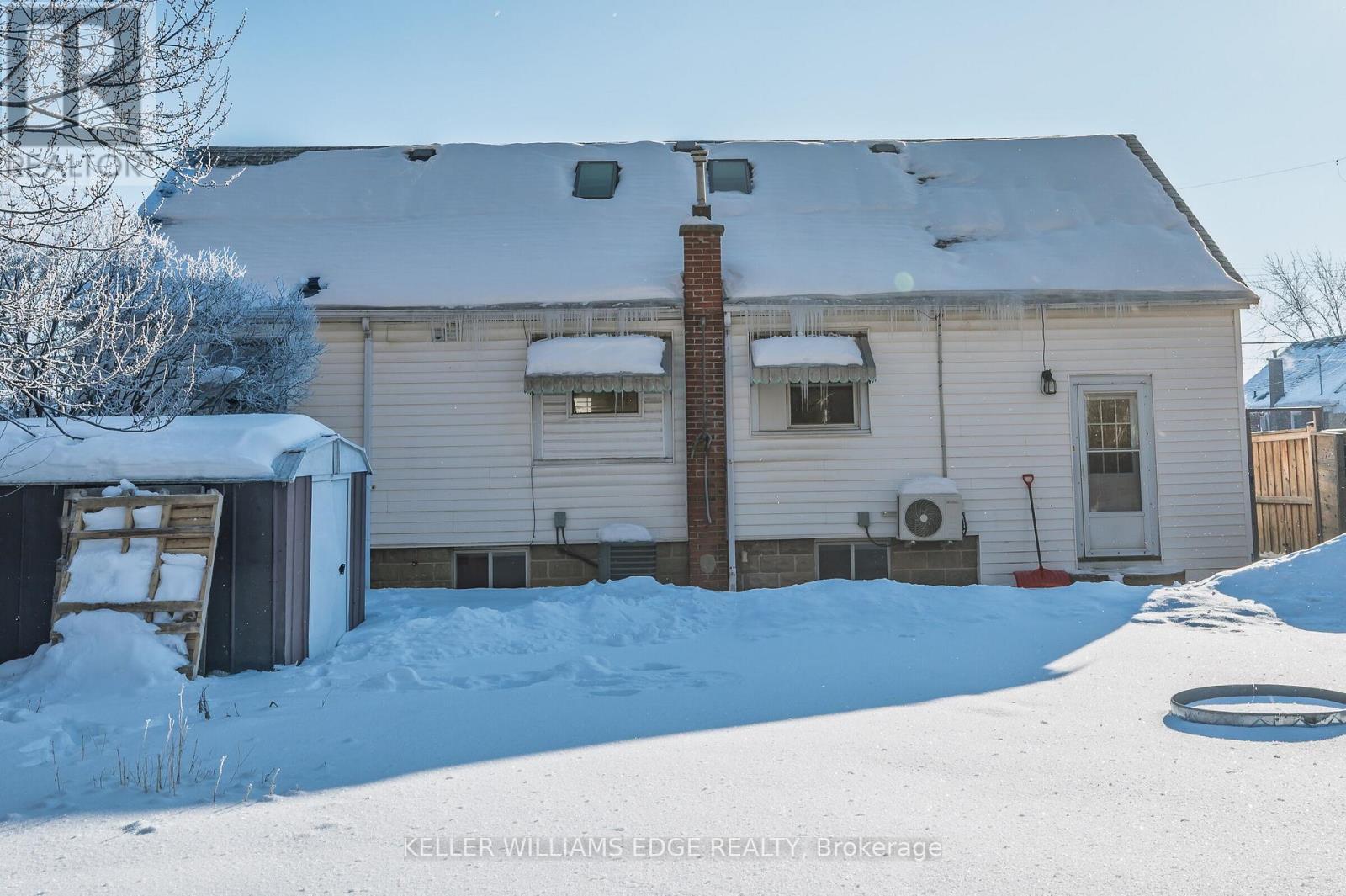 60 West 1St Street, Hamilton, ON - Outdoor