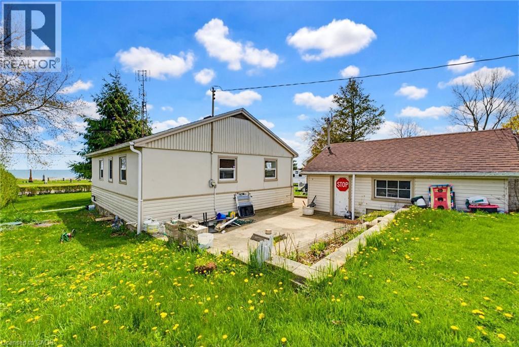 2721 North Shore Road, Lowbanks, ON - Outdoor