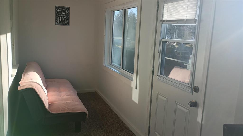 127 Second Avenue E, Benito, MB - Indoor Photo Showing Other Room