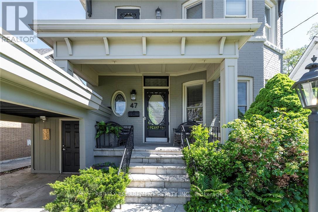 47 Mountain Park Avenue, Hamilton, ON