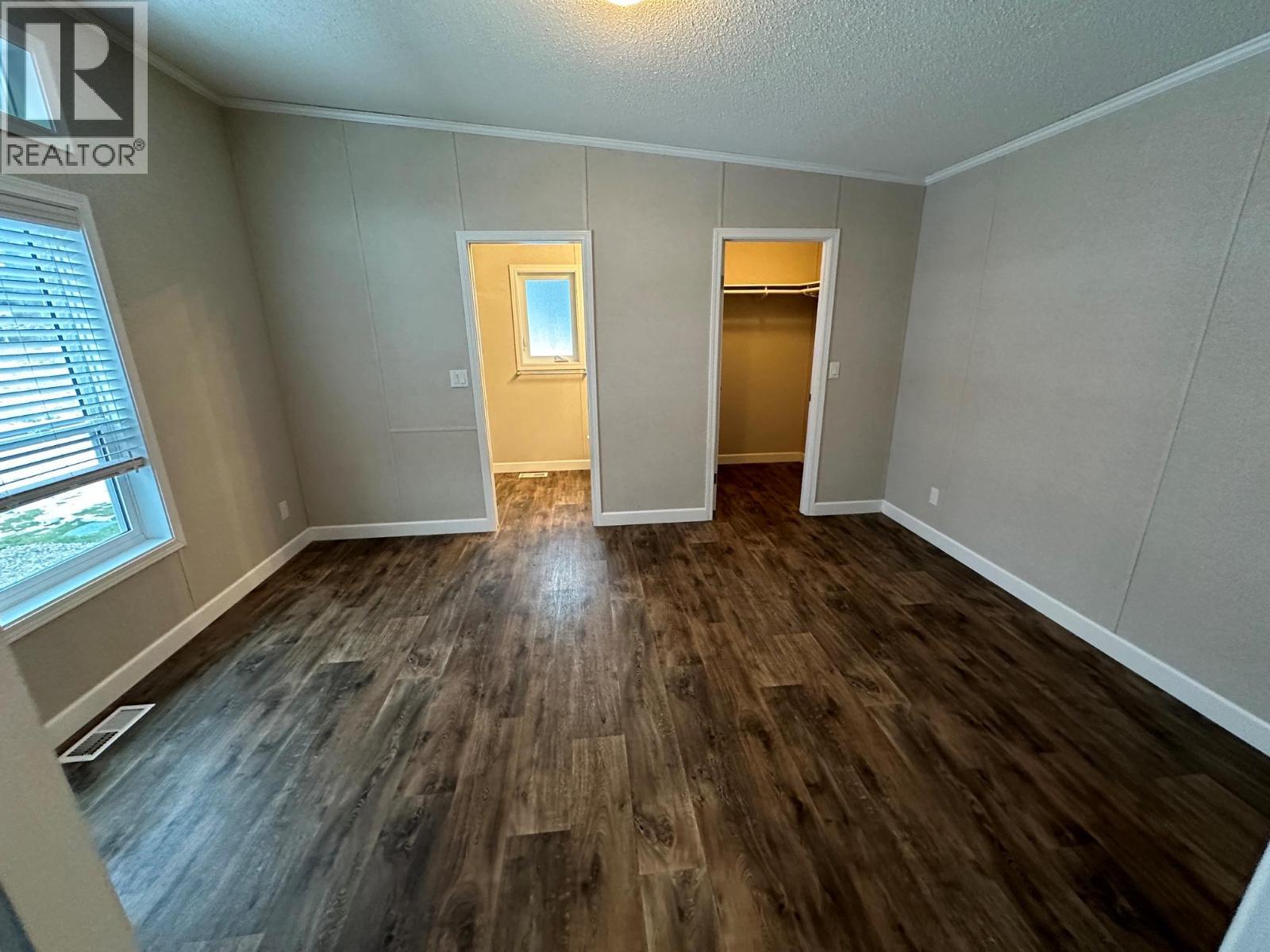 928 Waterloo Crescent, Castlegar, BC