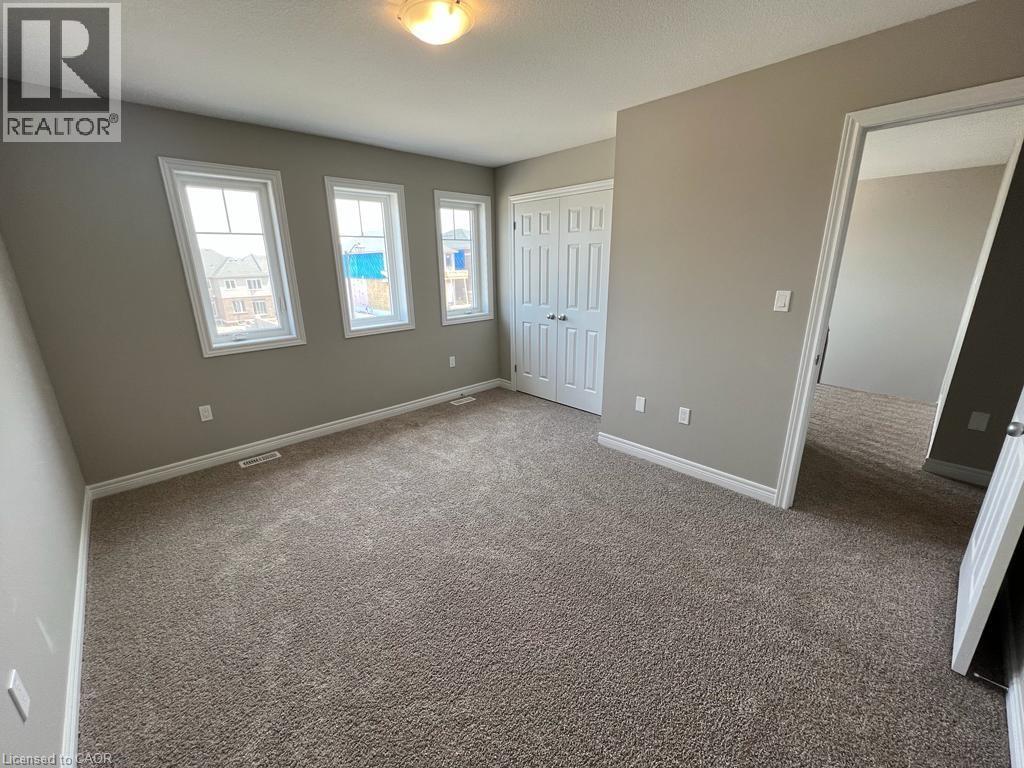 10 Sugar Trail, Kitchener, ON
