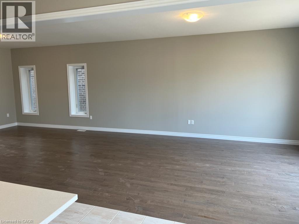 10 Sugar Trail, Kitchener, ON