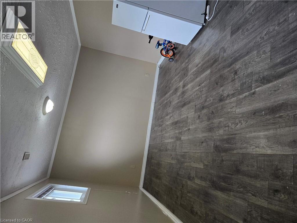 261 Overlea Drive, Kitchener, ON