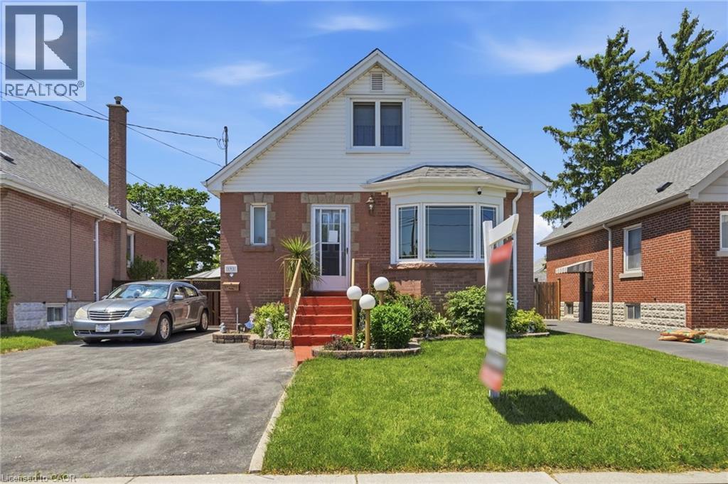 192 Parkdale Avenue S, Hamilton, ON