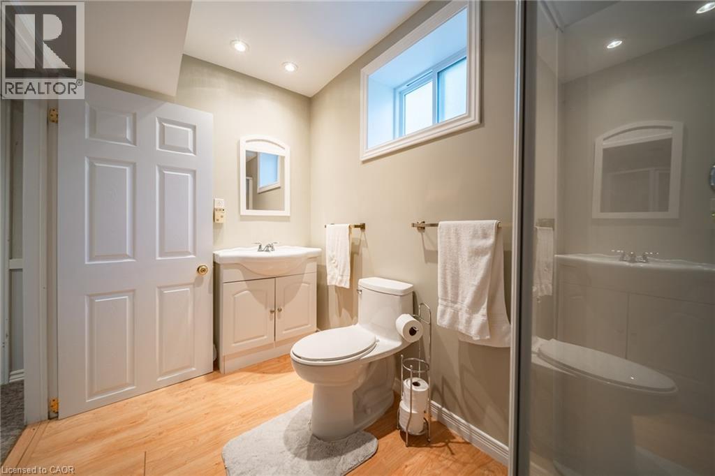 473 Nelson Avenue, Burlington, ON