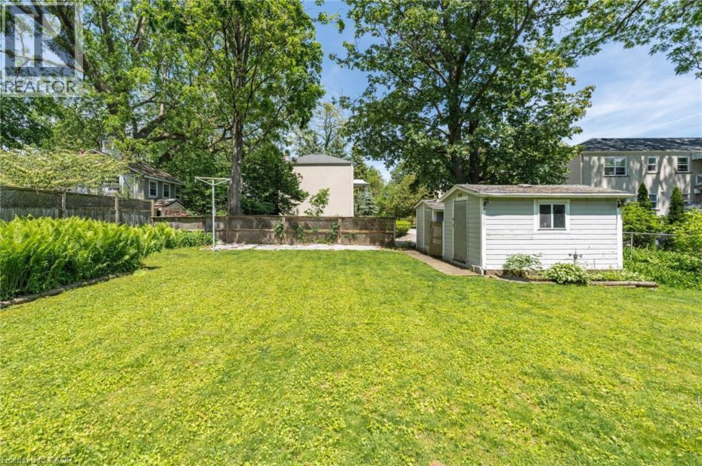 473 Nelson Avenue, Burlington, ON