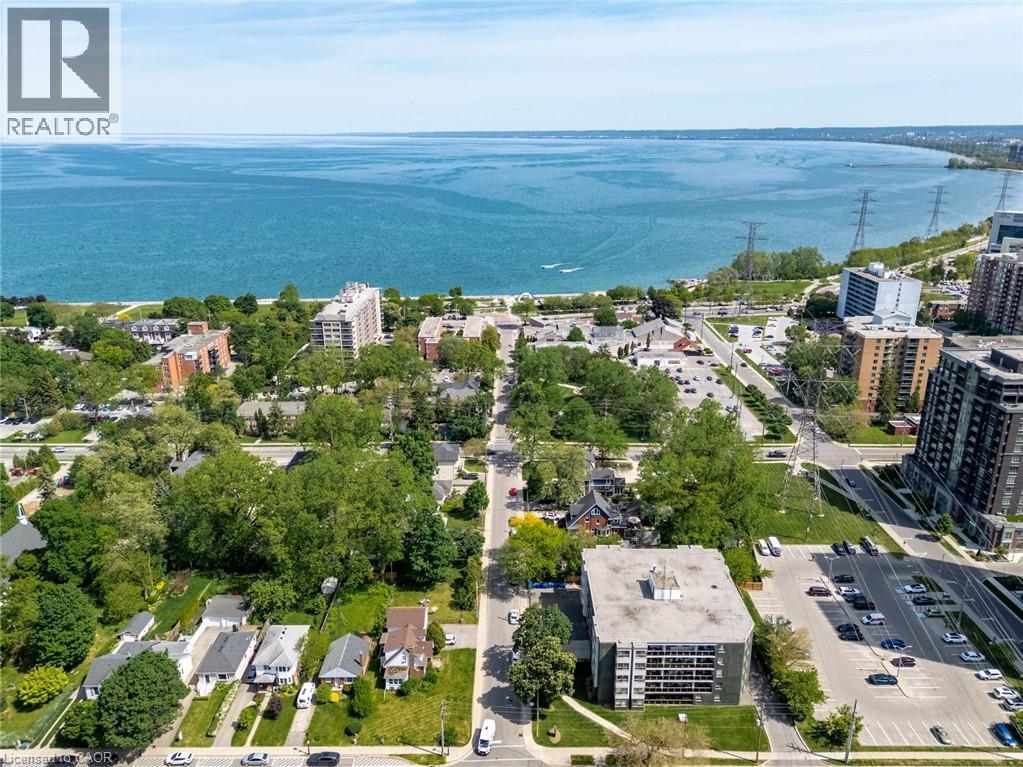 473 Nelson Avenue, Burlington, ON