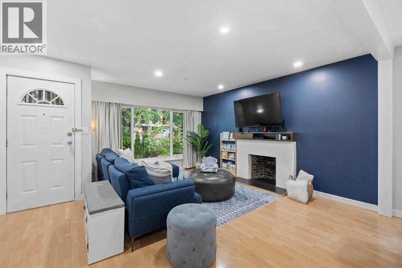 2036 E Broadway, Vancouver, BC