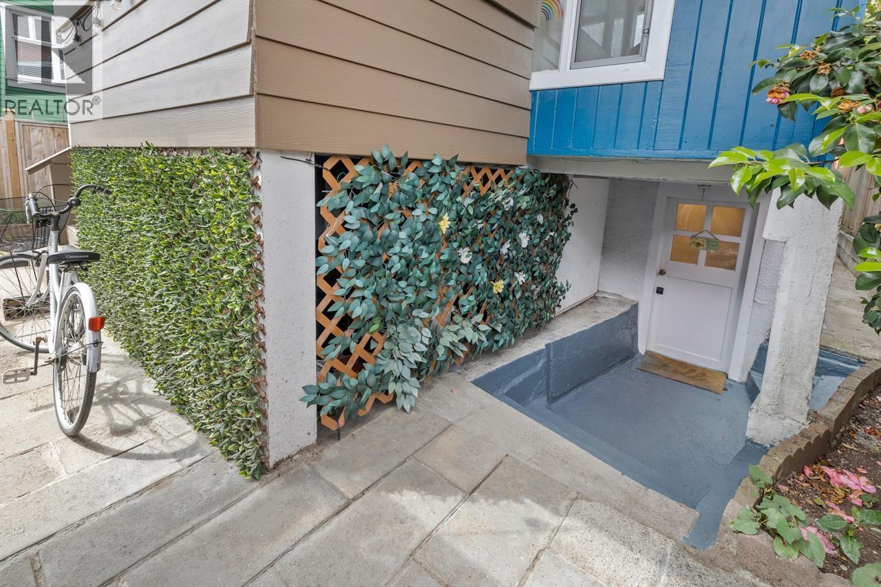 2036 E Broadway, Vancouver, BC