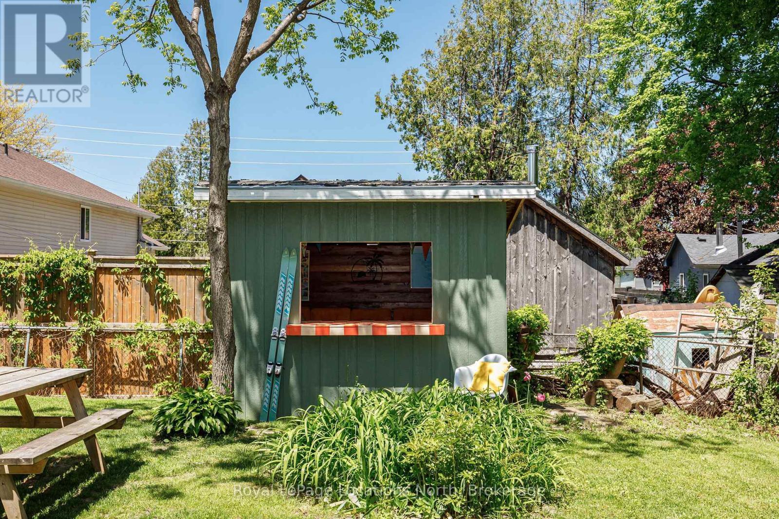 131 Albert Street, Collingwood, ON - Outdoor