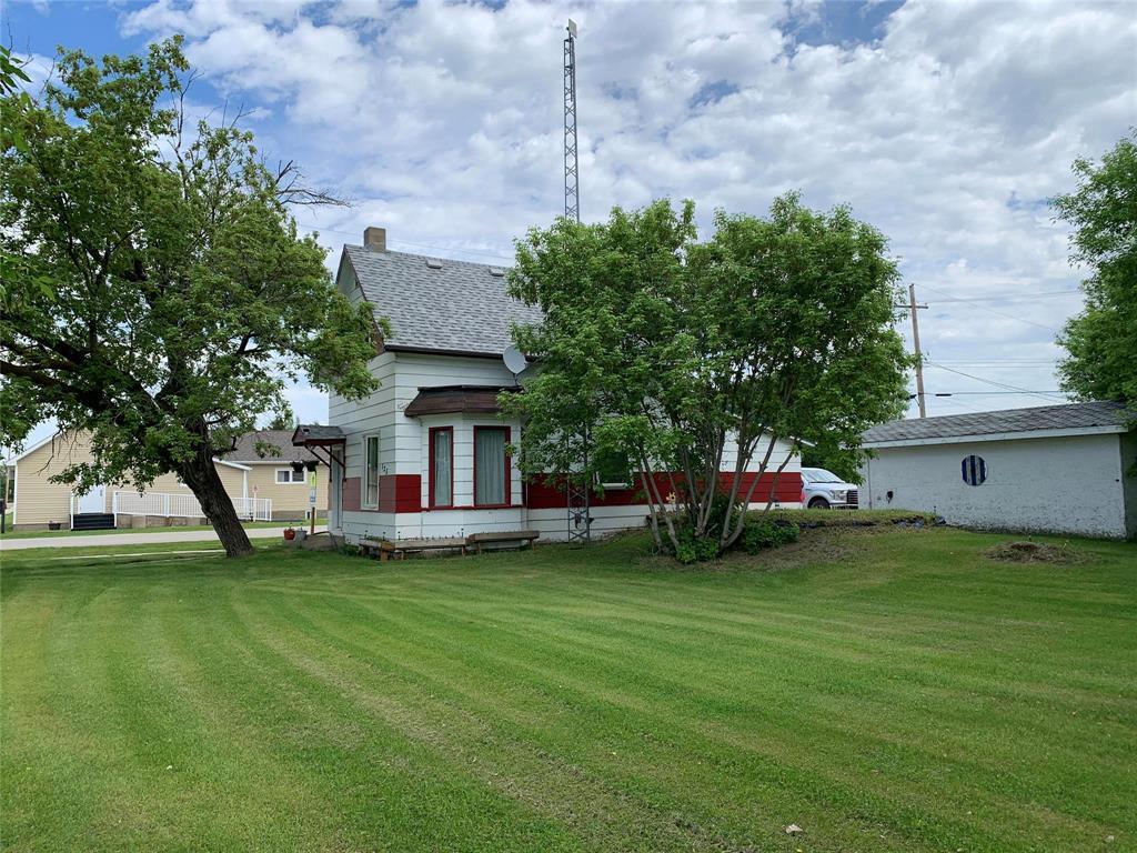 125 Burrows Avenue N, Plumas, MB - Outdoor