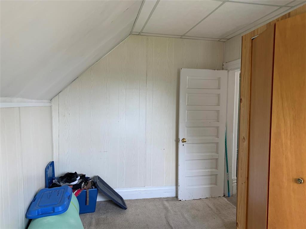125 Burrows Avenue N, Plumas, MB - Indoor