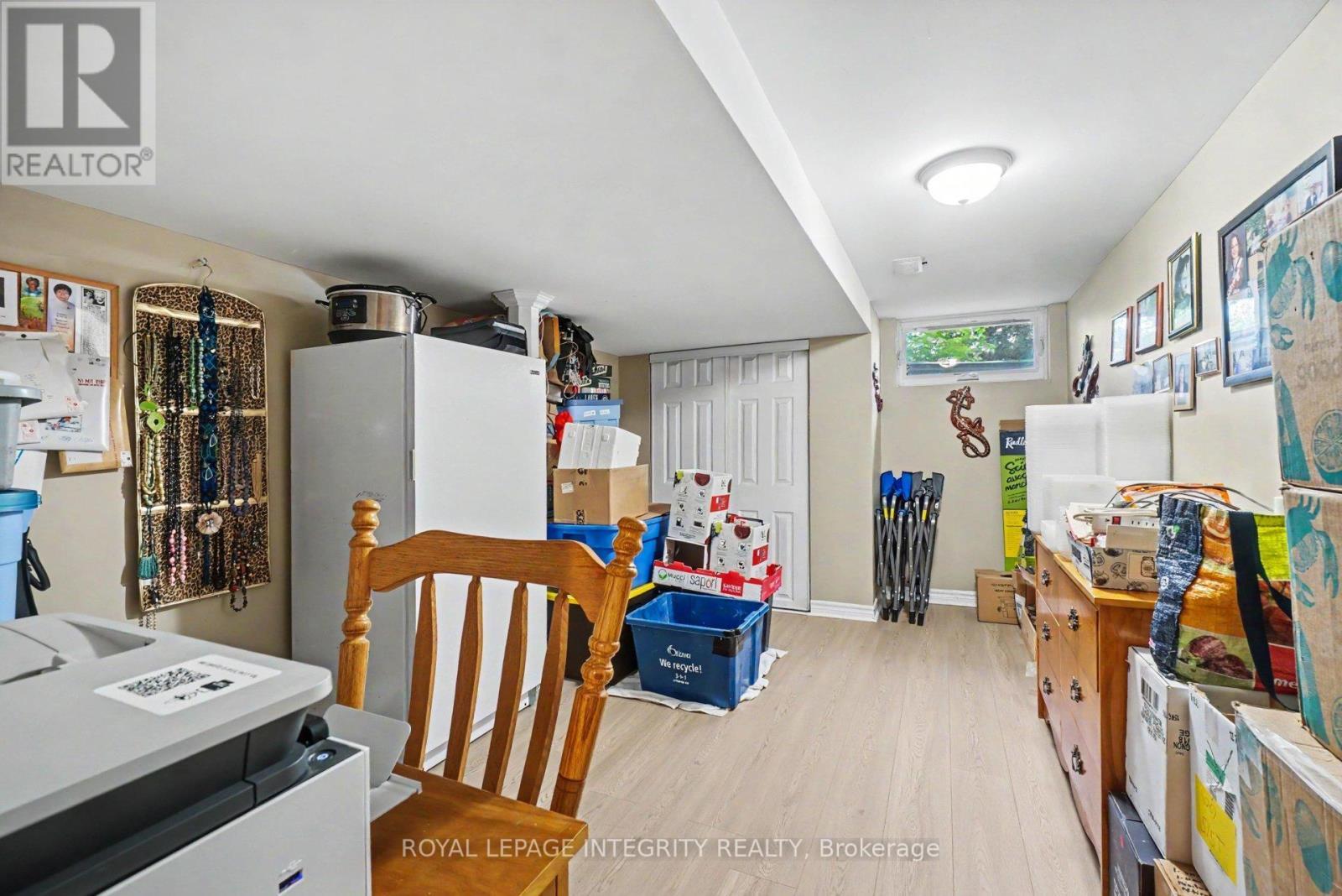 2450 Magnus Avenue, Ottawa, ON - Indoor