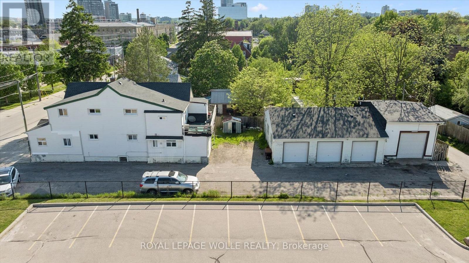 202 Breithaupt Street, Kitchener, ON