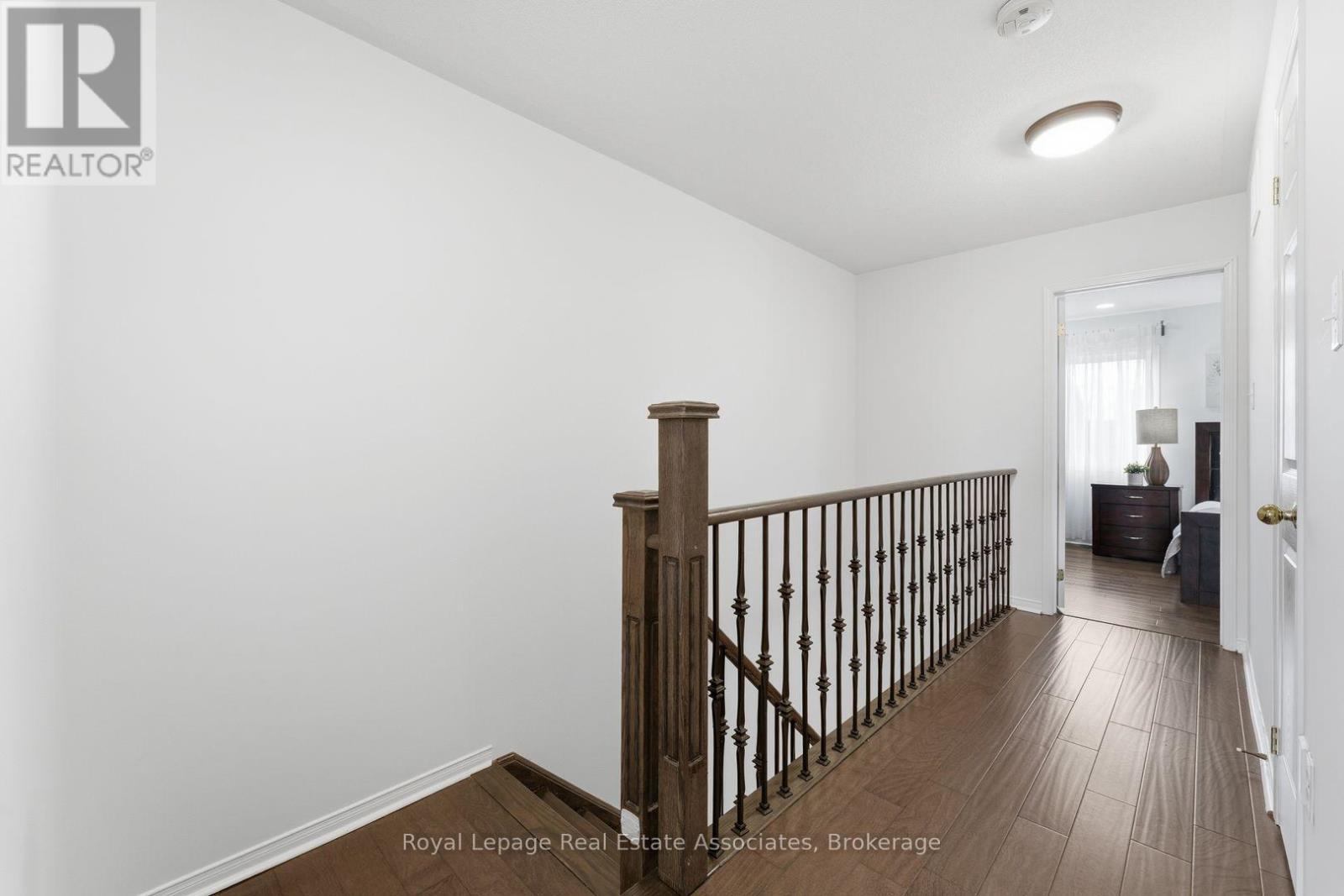 647 Courtney Valley Road, Mississauga, ON - Indoor Photo Showing Other Room