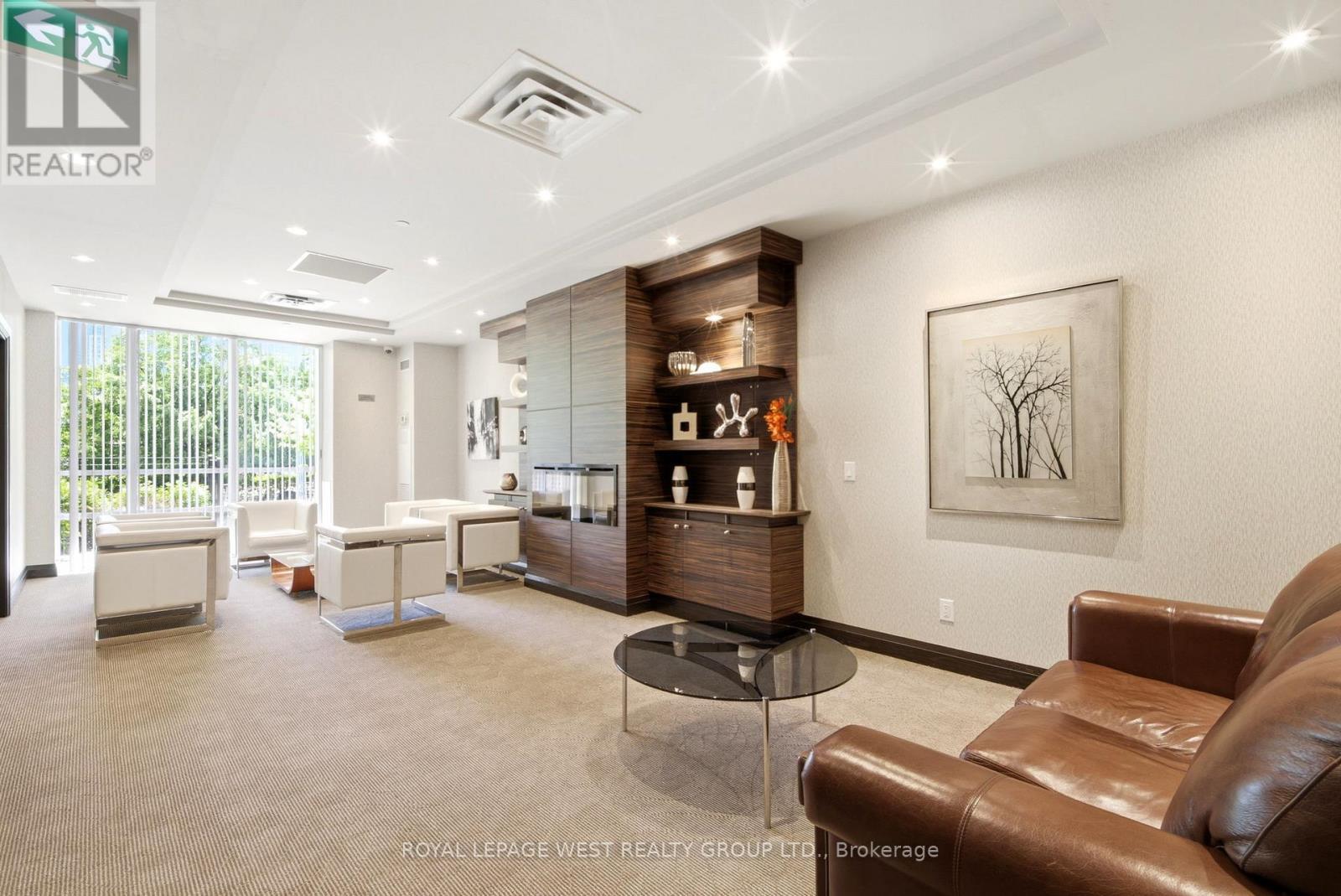 606 - 1 Michael Power Place, Toronto, ON - Indoor