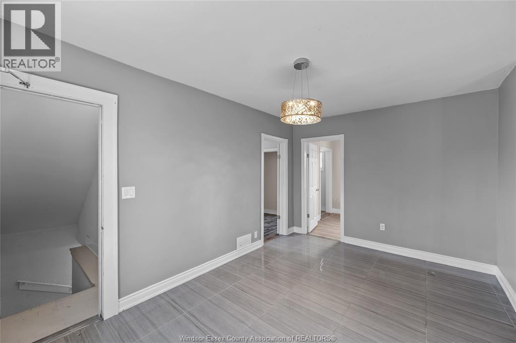 1156 Elm Unit# Upper, Windsor, ON
