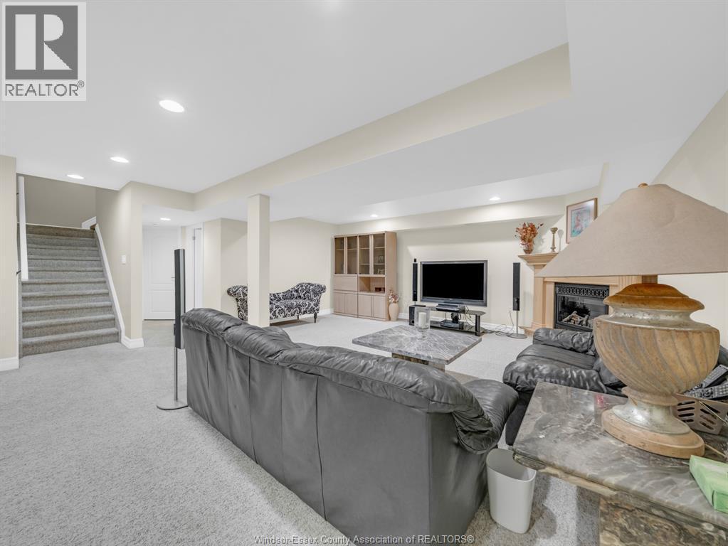 1630 Naples Crescent, Lasalle, ON