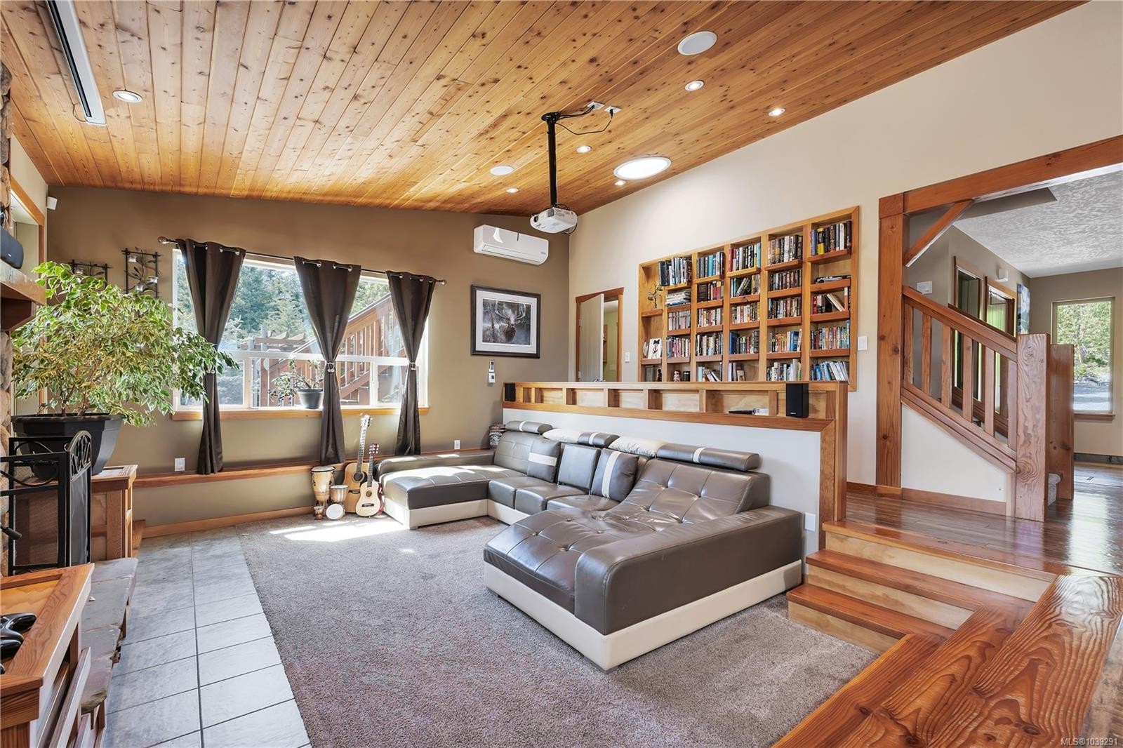 1680 Peligren Pl, Qualicum Beach, BC