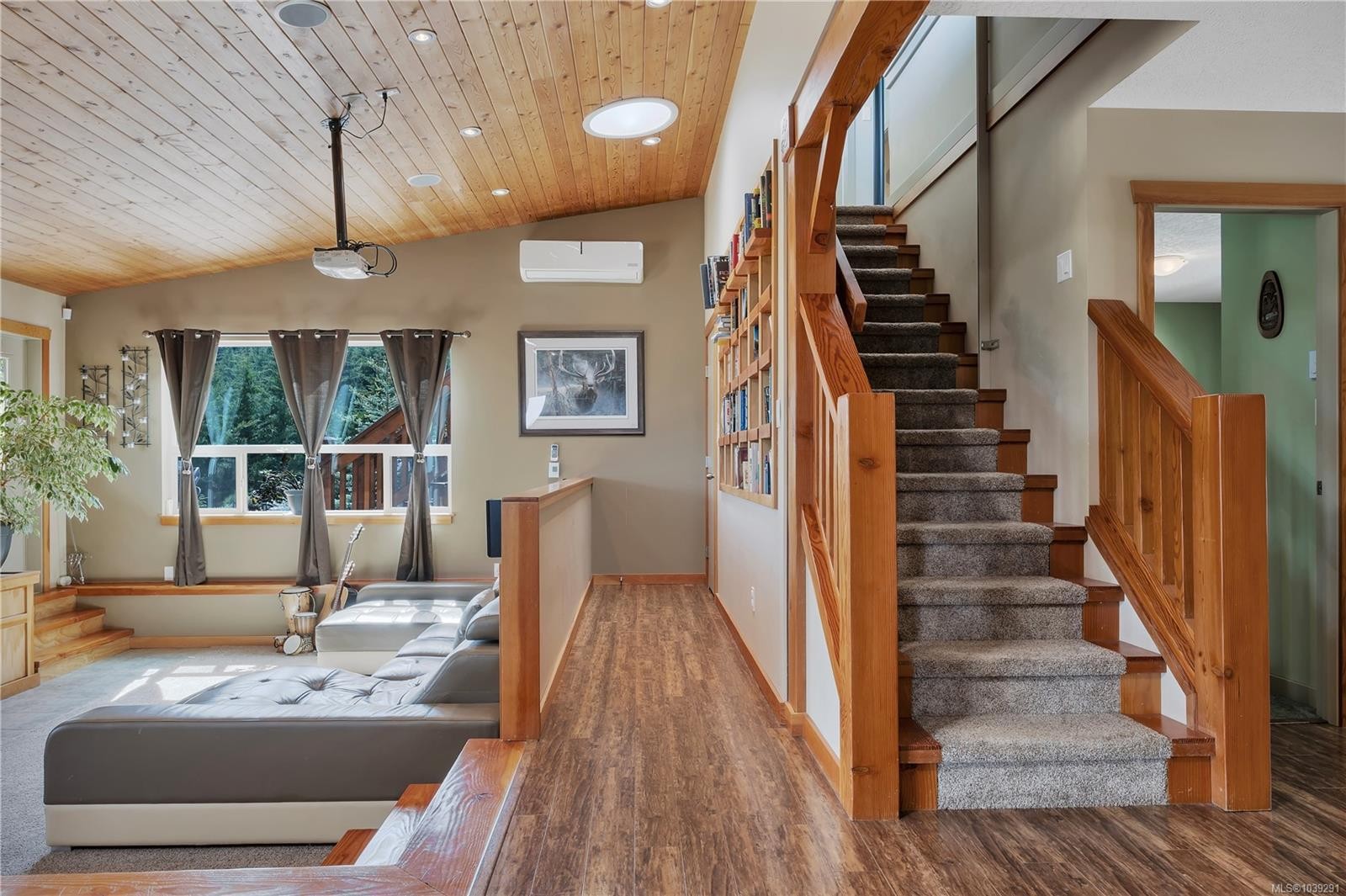 1680 Peligren Pl, Qualicum Beach, BC