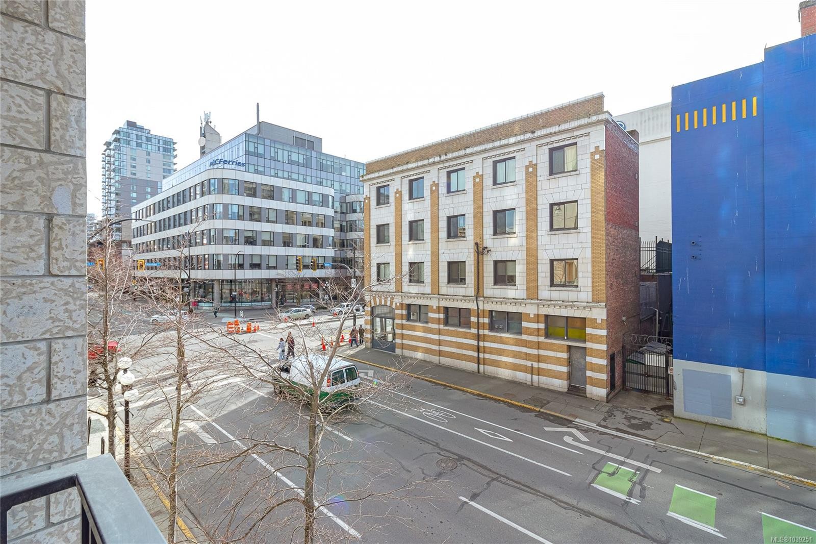 #204-760 Johnson St, Victoria, BC