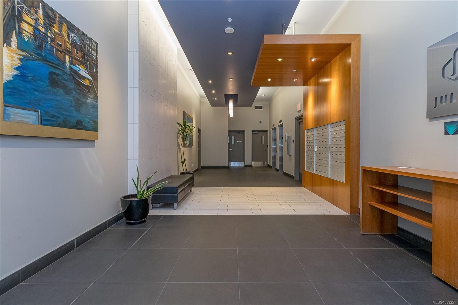 #204-760 Johnson St, Victoria, BC