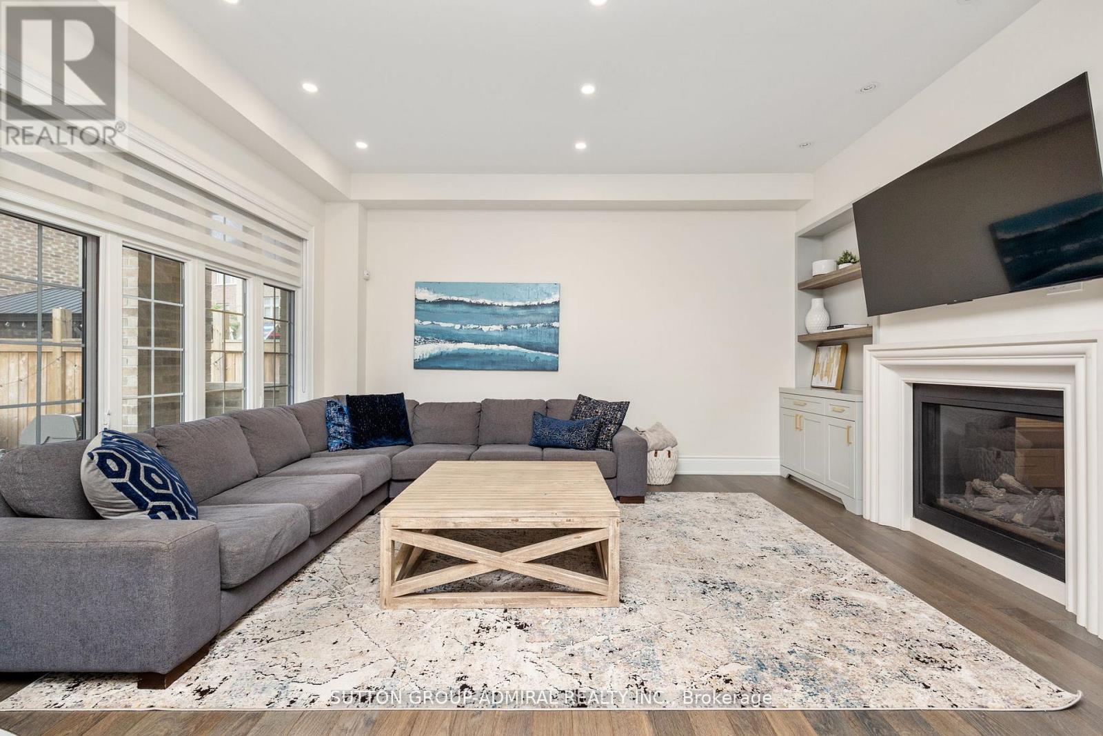 36 Hurst Avenue, Vaughan, ON