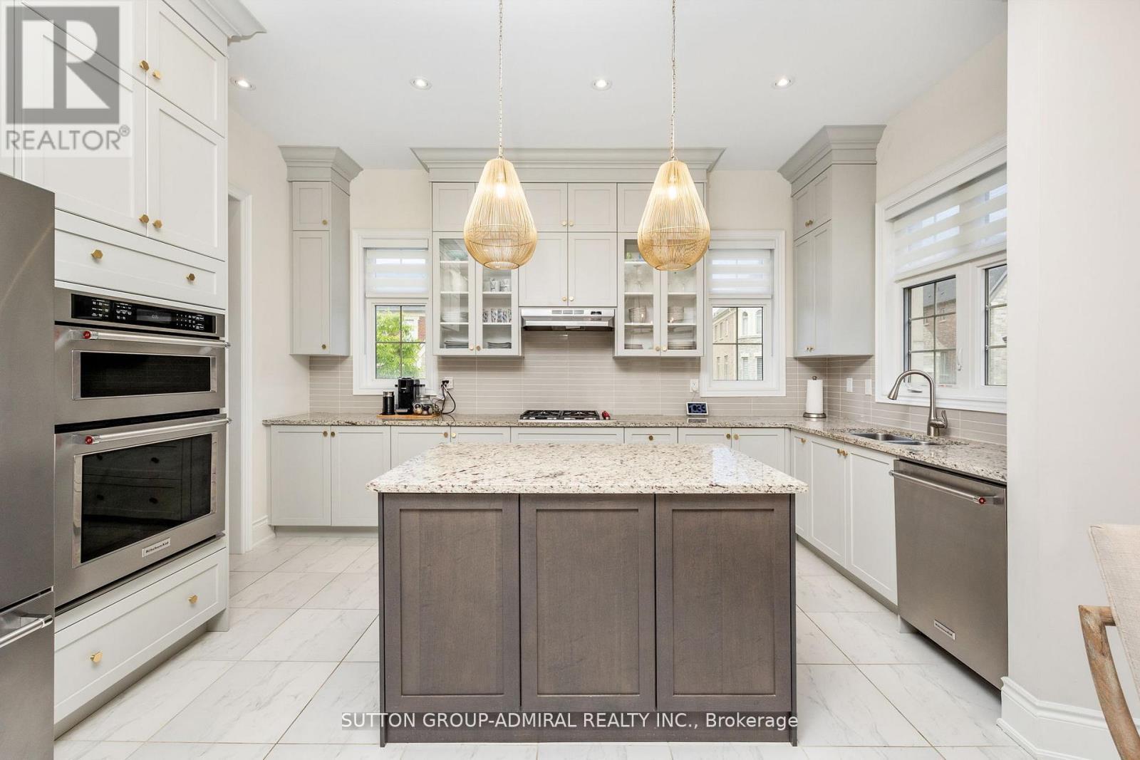 36 Hurst Avenue, Vaughan, ON