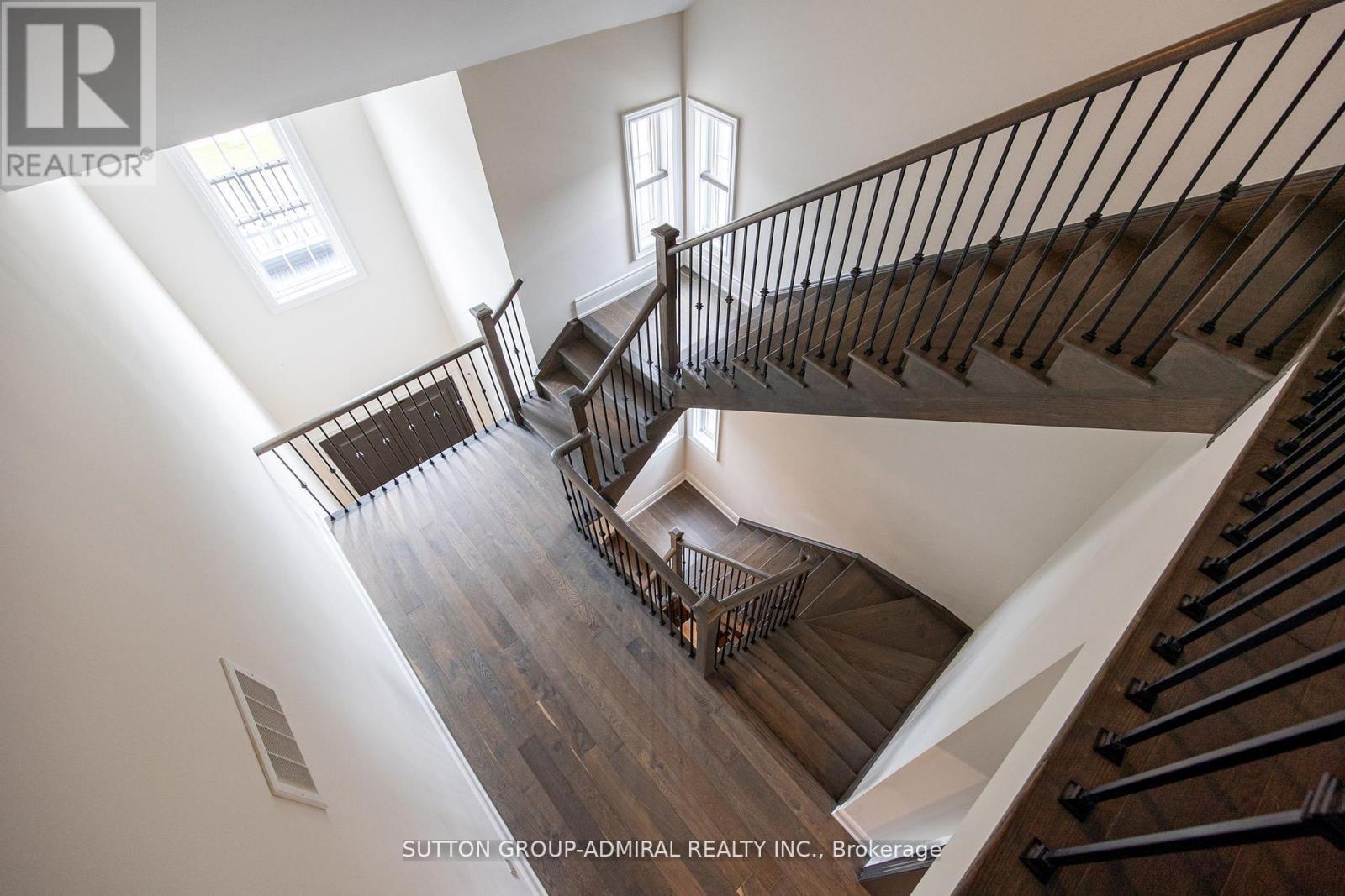 36 Hurst Avenue, Vaughan, ON