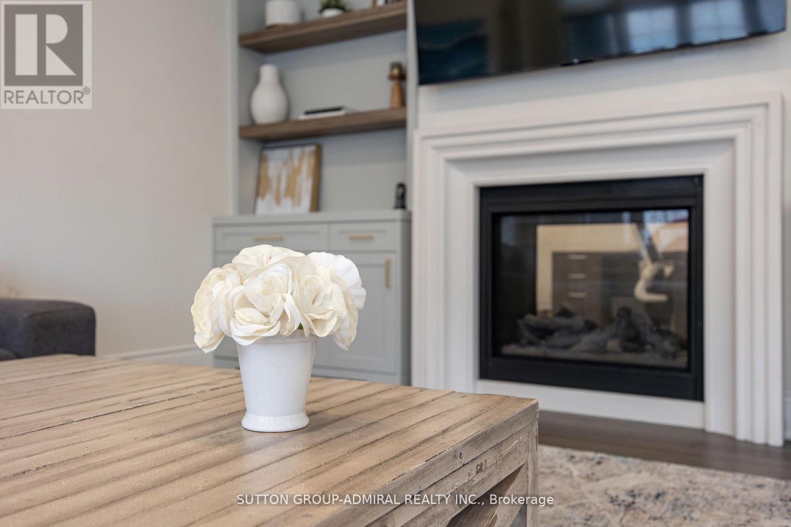 36 Hurst Avenue, Vaughan, ON
