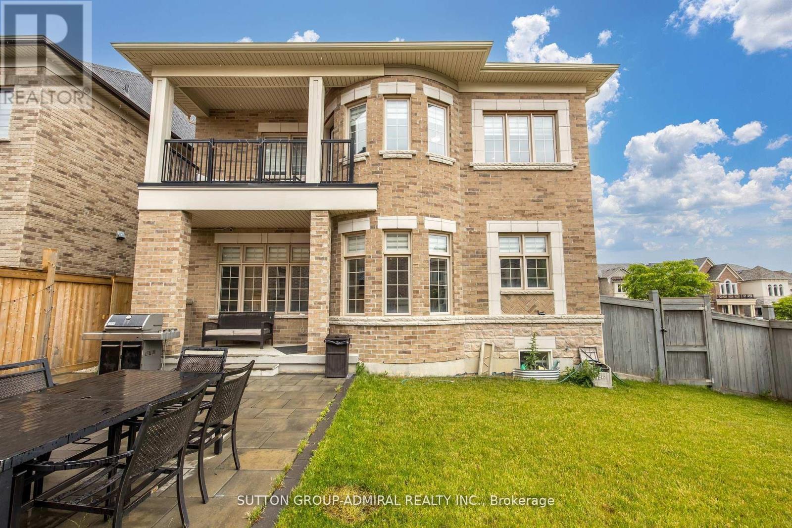 36 Hurst Avenue, Vaughan, ON