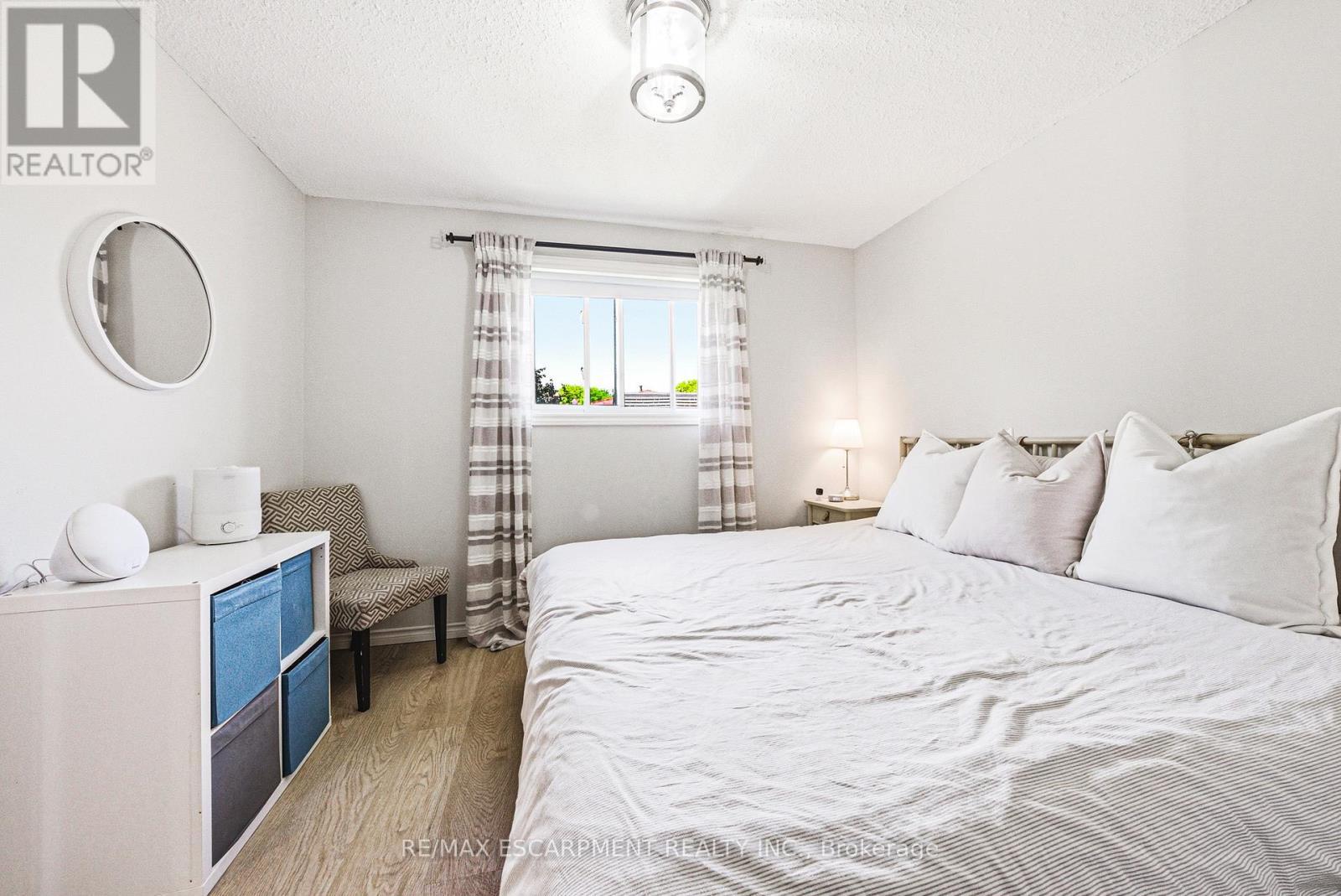 76 Boston Crescent, Hamilton, ON