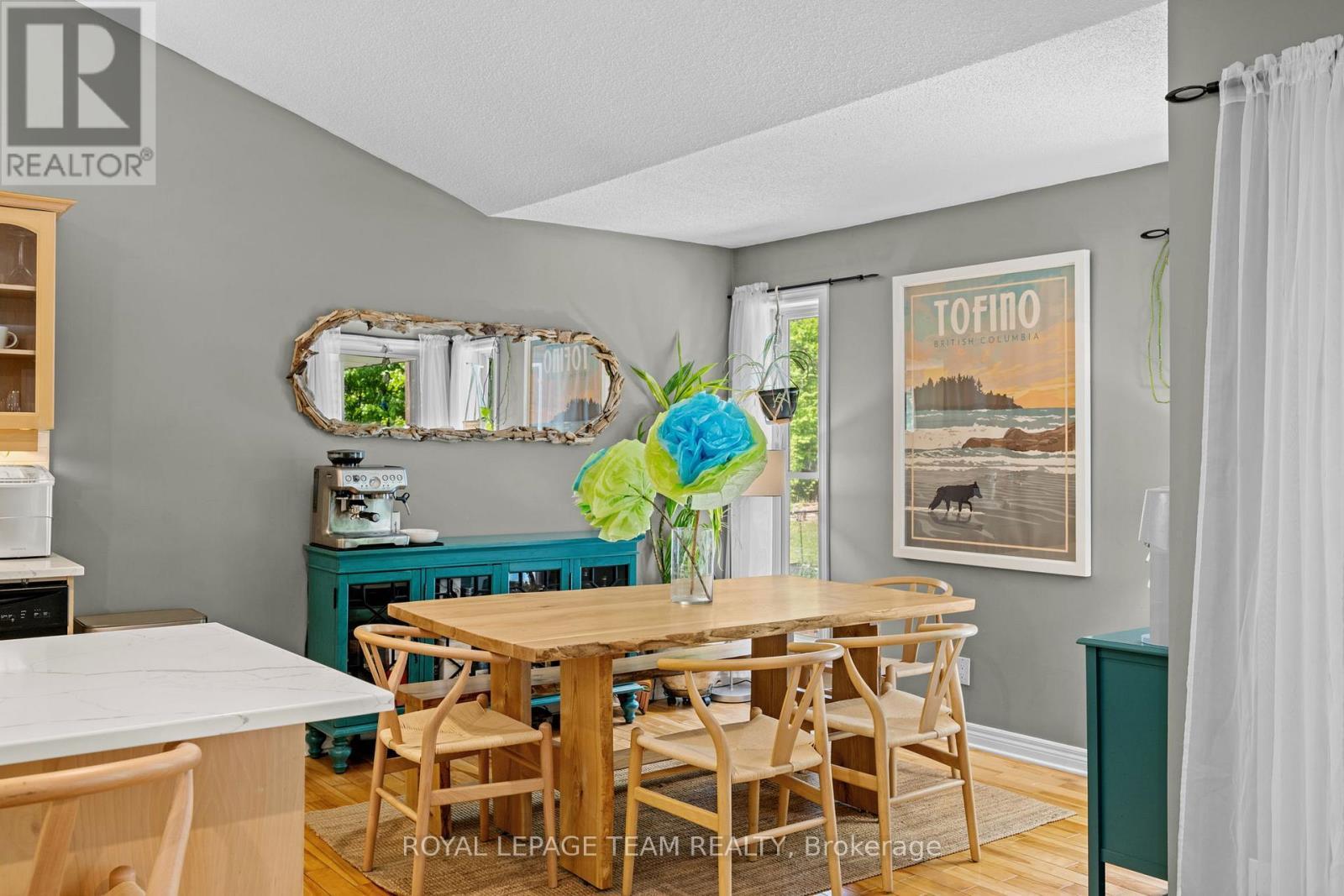 5040 Stonecrest Road, Ottawa, ON - Indoor Photo Showing Dining Room