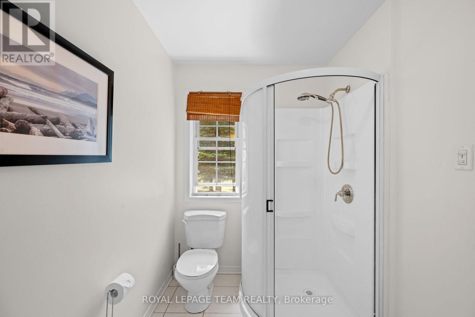 5040 Stonecrest Road, Ottawa, ON - Indoor Photo Showing Bathroom