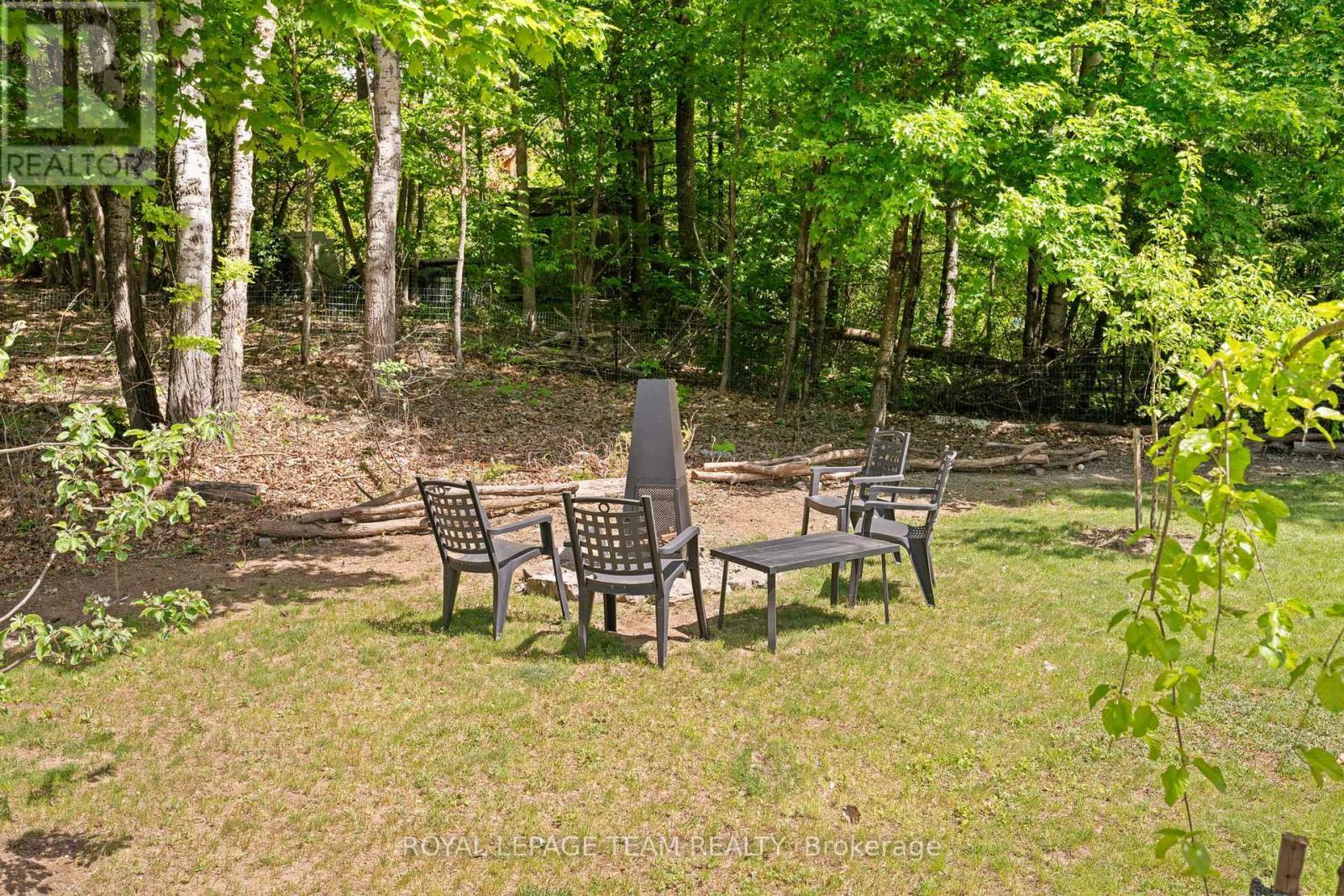 5040 Stonecrest Road, Ottawa, ON - Outdoor