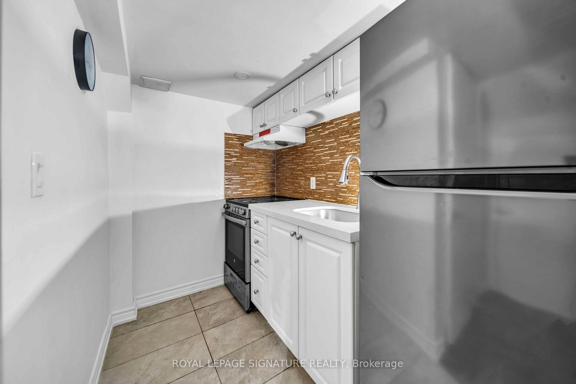 333 Neal Drive, Richmond Hill, ON