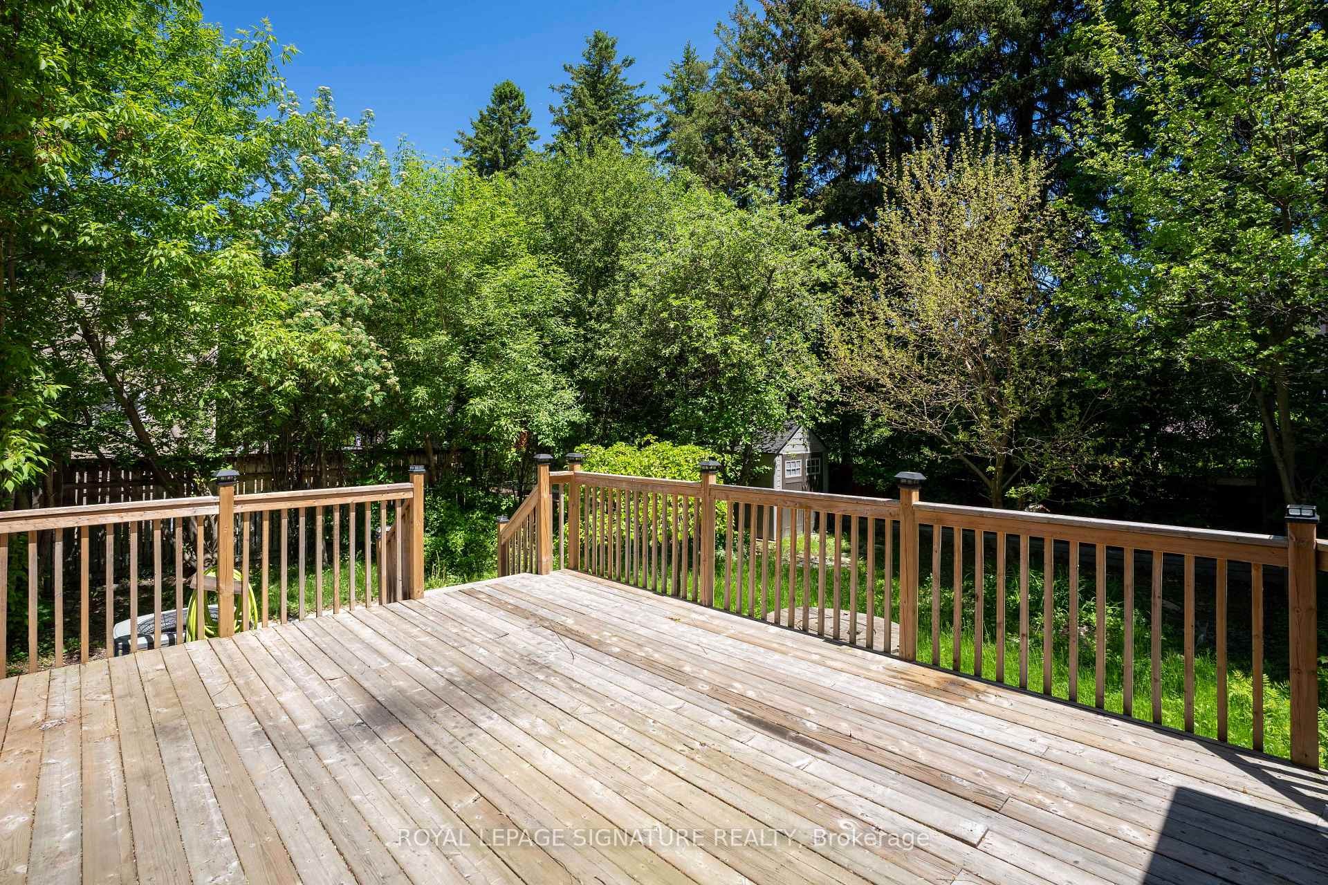 333 Neal Drive, Richmond Hill, ON