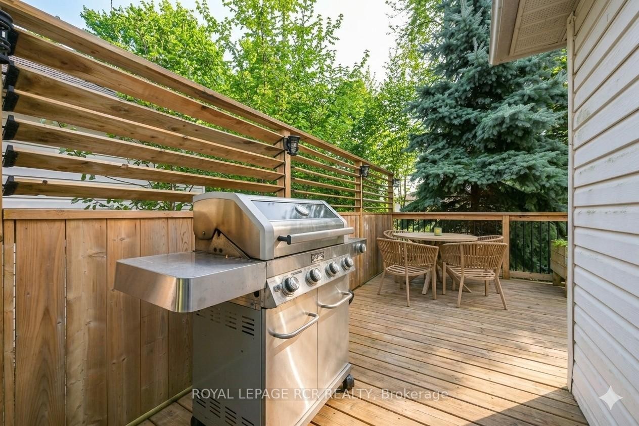 121 Dyer Drive, Wasaga Beach, ON - Outdoor With Exterior