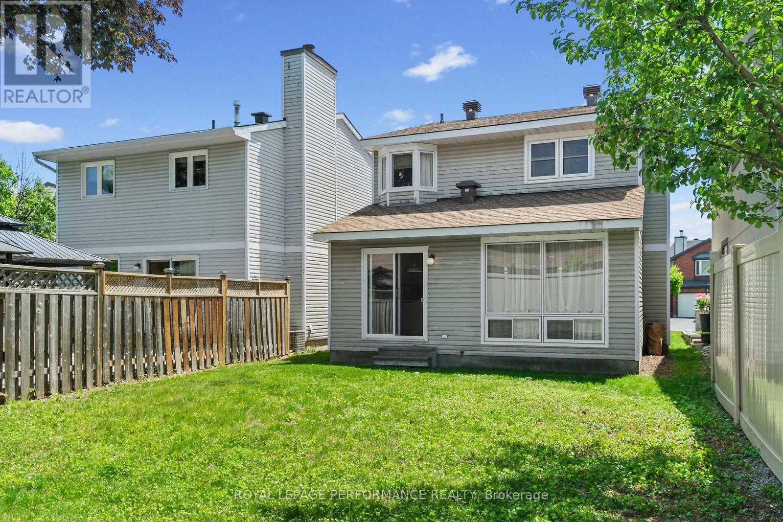 9 Saddle Crescent, Ottawa, ON