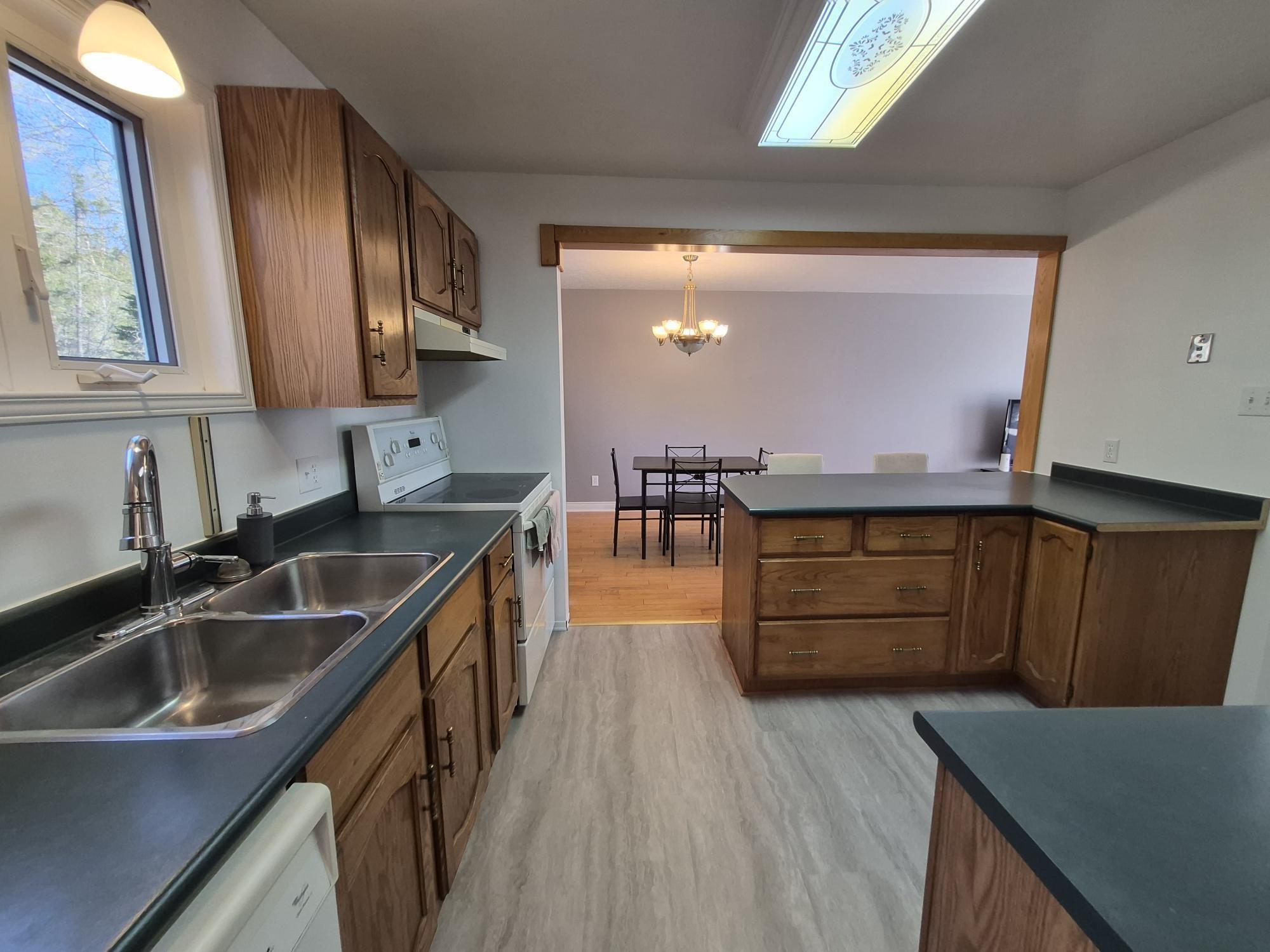 59 Hemlo Drive, Marathon, ON - Indoor Photo Showing Kitchen With Double Sink