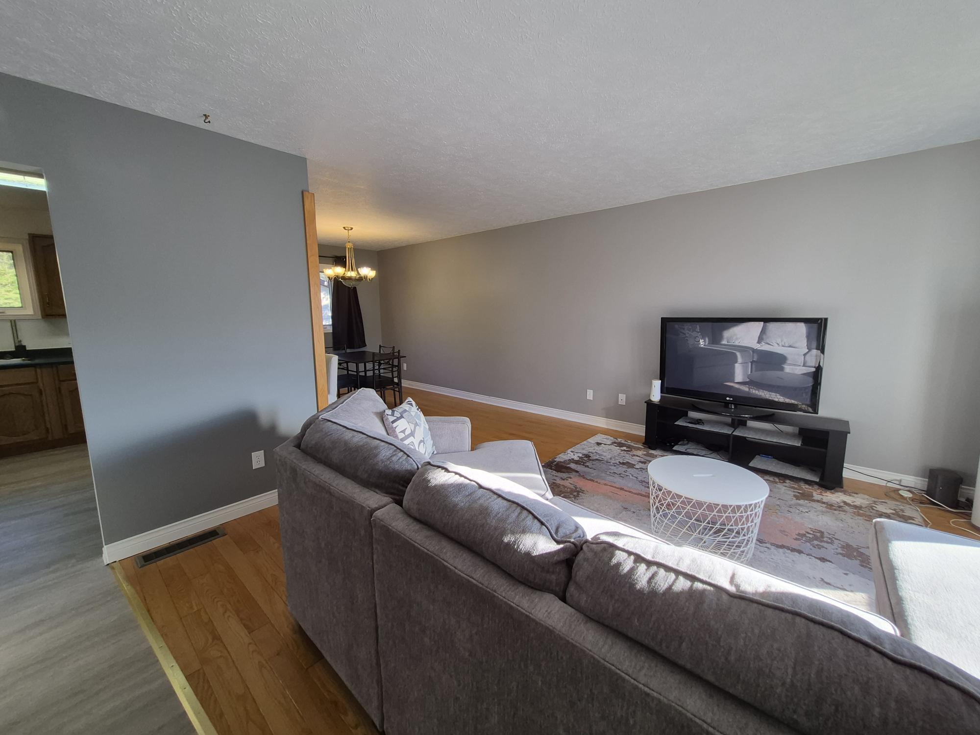 59 Hemlo Drive, Marathon, ON - Indoor Photo Showing Living Room