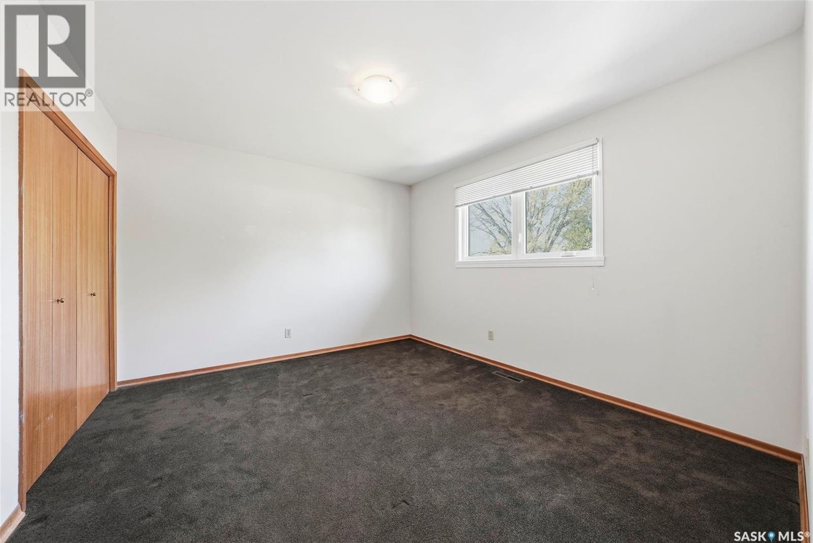 33 Sparling Crescent, Saskatoon, SK - Indoor Photo Showing Other Room