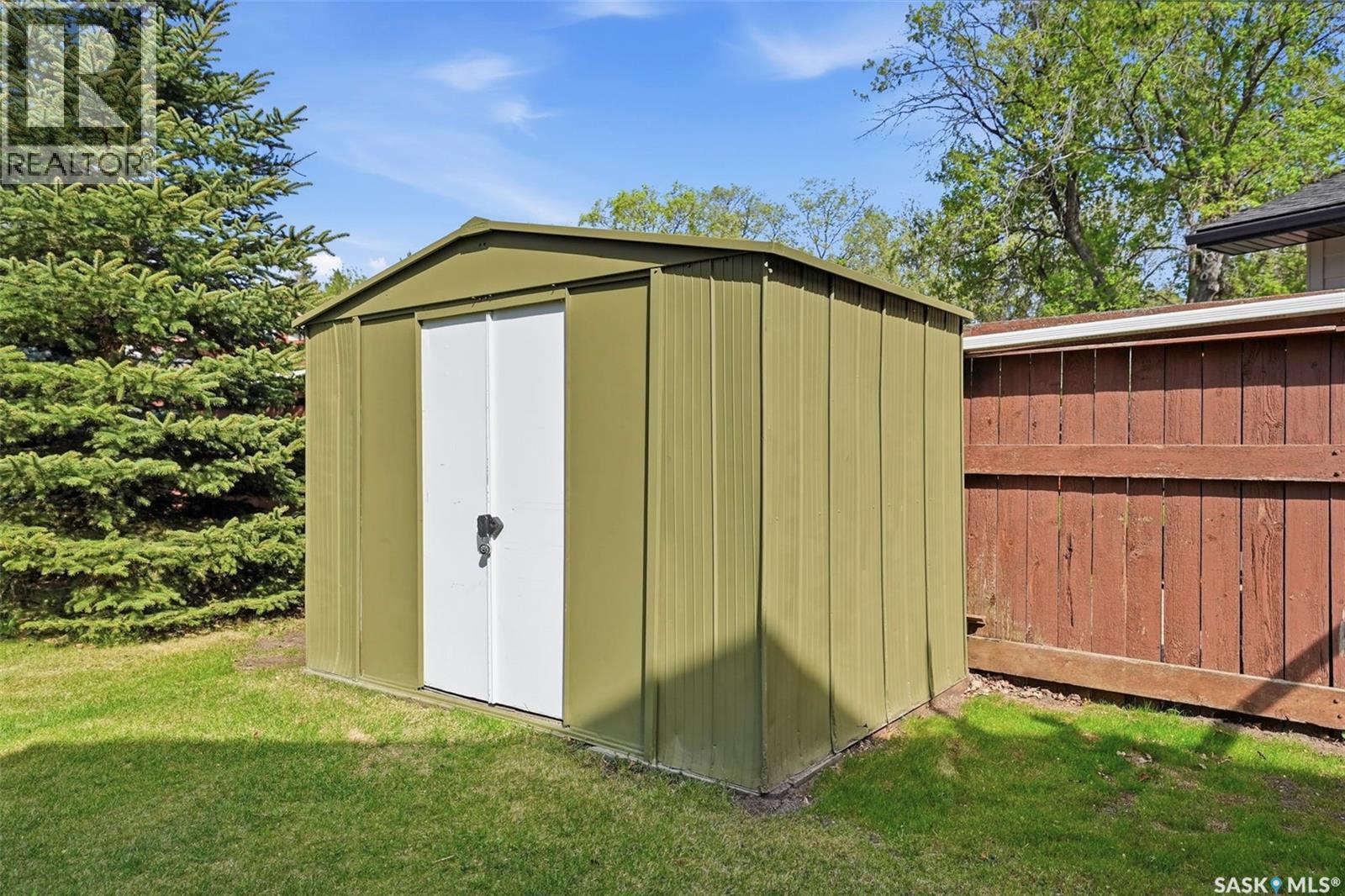 33 Sparling Crescent, Saskatoon, SK - Outdoor