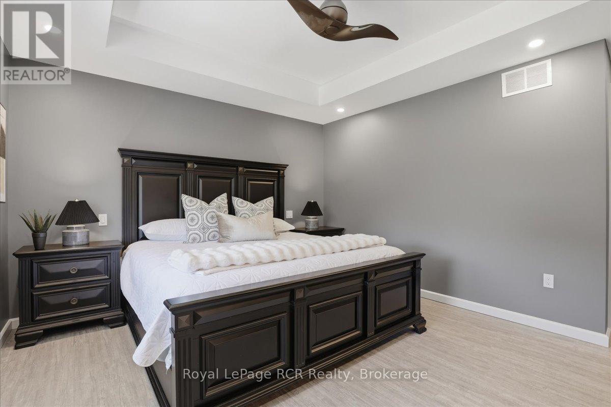 6442 Given Road, Minto, ON - Indoor Photo Showing Bedroom